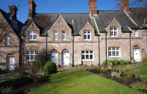 3&nbsp;Bedroom&nbsp;Terraced